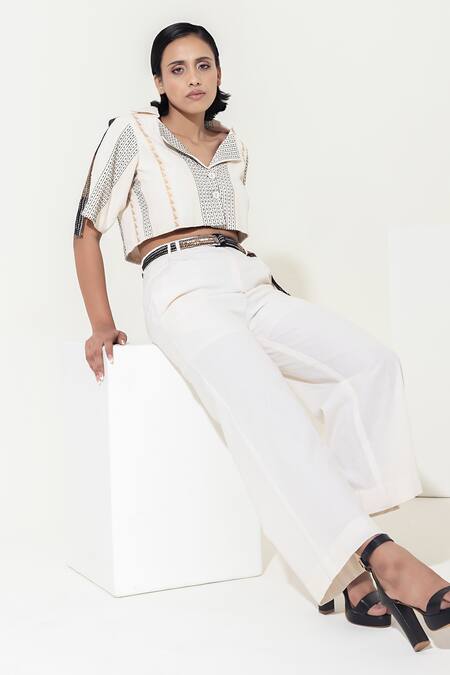 Shop Kusmi Ivory Cotton Embroidery Collared Hand Jacket Online at Aza Fashions Shop_Kusmi_Ivory Cotton Embroidery Collared Hand Jacket _Online_at_Aza_Fashions