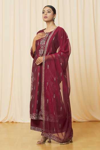 Buy_Samyukta Singhania_Wine Linen, Cotton, Organza Embroidery Round Neck Geometric Print Kurta Pant Set_Online_at_Aza_Fashions