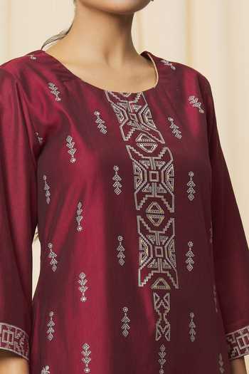 Shop_Samyukta Singhania_Wine Linen, Cotton, Organza Embroidery Round Neck Geometric Print Kurta Pant Set_Online_at_Aza_Fashions