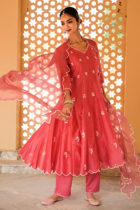 Shop Mangalmay By Aastha Fuchsia Anarkali- Chanderi Silk Hand Painted Rose Radiance Embroidered Set Online at Aza Fashions Shop_Mangalmay By Aastha_Fuchsia Anarkali- Chanderi Silk Hand Painted Rose Radiance Embroidered Set _Online_at_Aza_Fashions