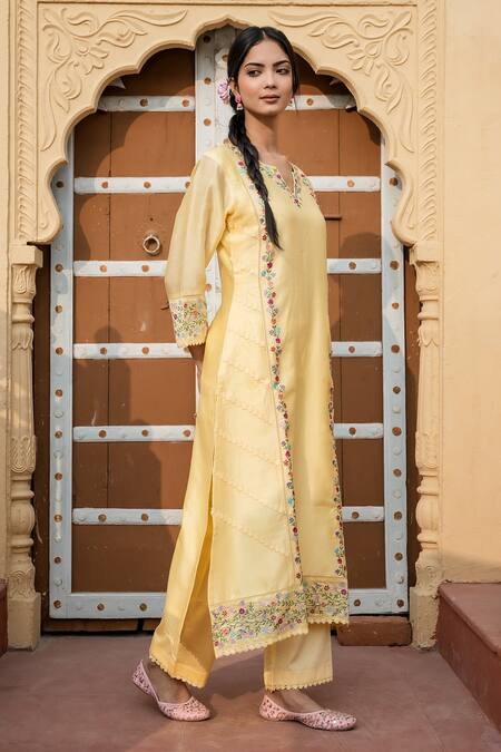 Buy Mangalmay By Aastha Yellow Chanderi , Cotton, Organza Embroidery, Lace Floral Kurta Set Online at Aza Fashions Buy_Mangalmay By Aastha_Yellow Chanderi , Cotton, Organza Embroidery, Lace Floral Kurta Set _Online_at_Aza_Fashions