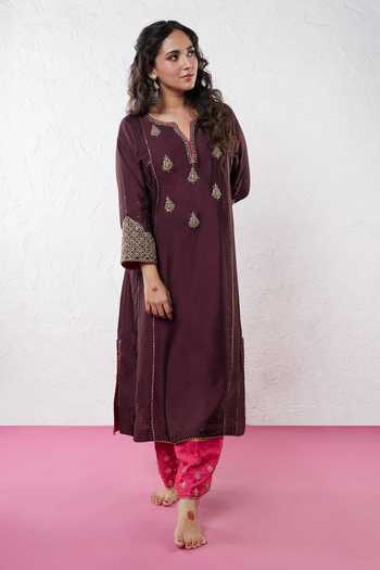Shop Pants And Pajamas Purple Chanderi Sequins, Zari Split V-neck Floral Embroidered Kurta Online at Aza Fashions Shop_Pants And Pajamas_Purple Chanderi Sequins, Zari Split V-neck Floral Embroidered Kurta _Online_at_Aza_Fashions