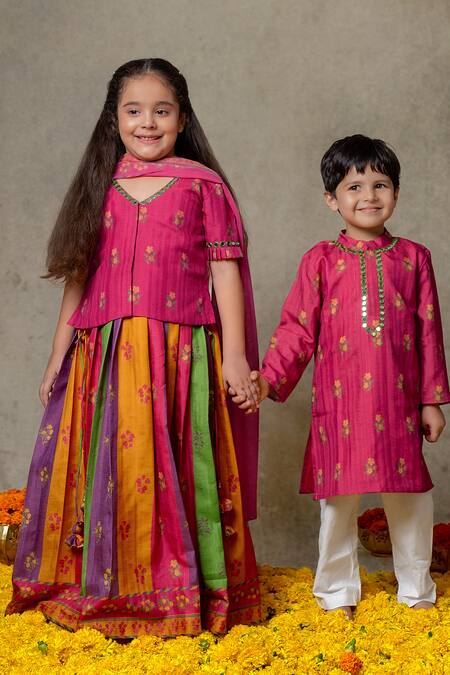 Vivedkids_Magenta Silk, Cotton Mirrors, Embroidery Floral Print Kurta With Pant _Online_at_Aza_Fashions