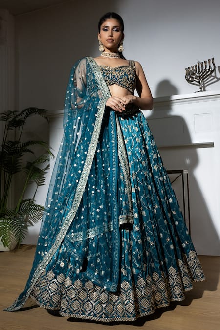 Buy Meenagurnam Blue Jacquard, Net Sequins, Cut Work, Zari, Floral Jaal Bridal Lehenga Set Online at Aza Fashions Buy_Meenagurnam_Blue Jacquard, Net Sequins, Cut Work, Zari, Floral Jaal Bridal Lehenga Set _Online_at_Aza_Fashions