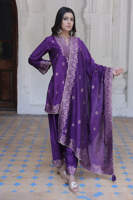 Safaa Purple Vegan Silk Woven Jasmine Flora Notched Mahenoor Kurta Pant Set
