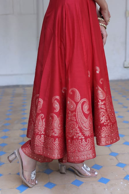 Safaa_Red Mohair Tassels Round Neck Ameera Paisley Breeze Woven Kurta Pant Set _Online_at_Aza_Fashions
