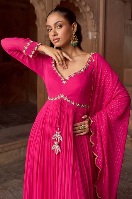 Buy_Sonal Pasrija_Fuchsia Georgette, Lurex Tassels, Anarkali With Scallop Border Dupatta _Online_at_Aza_Fashions