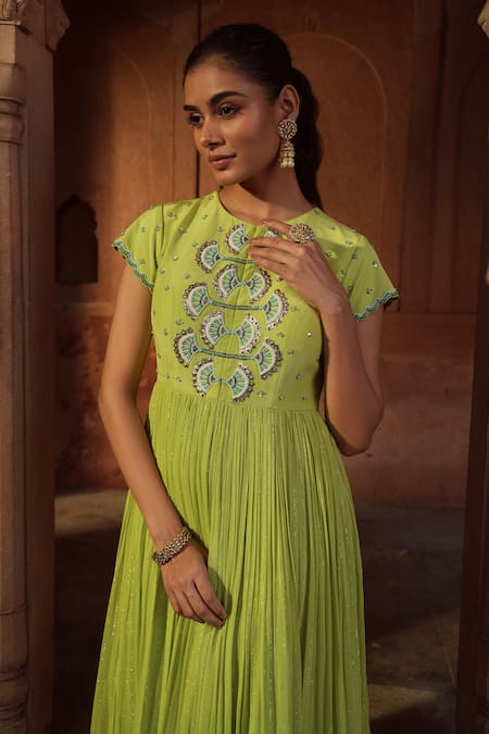 Buy Sonal Pasrija Green Silk, Organza, Lurex Sequins, Beads Round Gathered Anarkali With Dupatta Online at Aza Fashions Buy_Sonal Pasrija_Green Silk, Organza, Lurex Sequins, Beads Round Gathered Anarkali With Dupatta _Online_at_Aza_Fashions