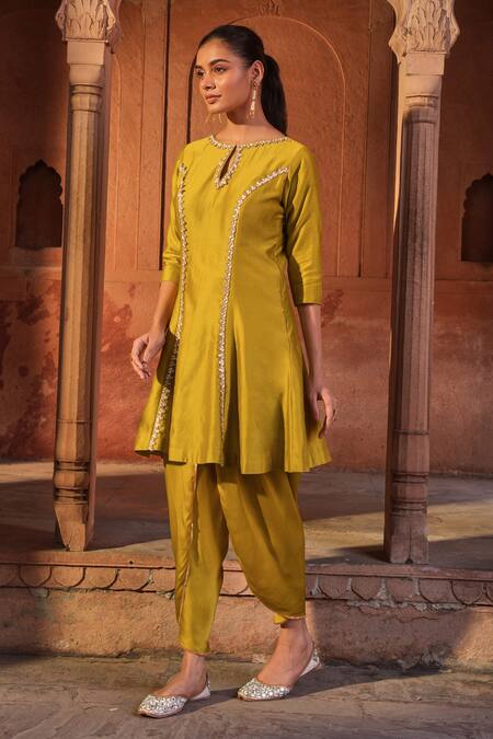 Sonal Pasrija Green Chanderi, Brazen Lily Embellished Kalidar Short Kurta With Tulip Pant Online at Aza Fashions Sonal Pasrija_Green Chanderi, Brazen Lily Embellished Kalidar Short Kurta With Tulip Pant _Online_at_Aza_Fashions