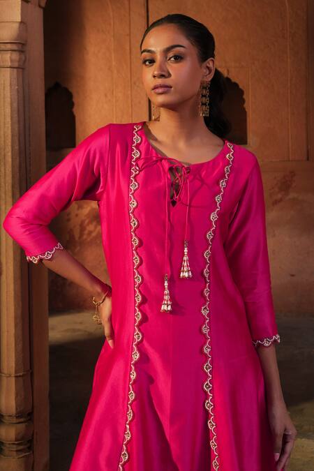 Buy Sonal Pasrija Pink Chanderi, Scallop Fleur Embellished Kalidaar Short Kurta With Tulip Pant Online at Aza Fashions Buy_Sonal Pasrija_Pink Chanderi, Scallop Fleur Embellished Kalidaar Short Kurta With Tulip Pant _Online_at_Aza_Fashions