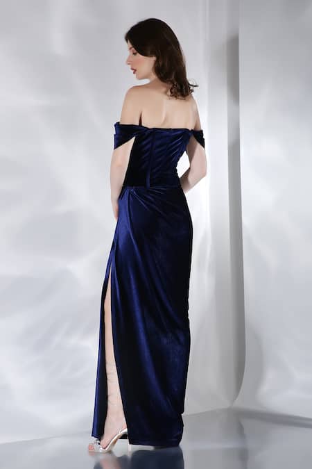 Ozeqo Thea Velvet High Slit Gown 