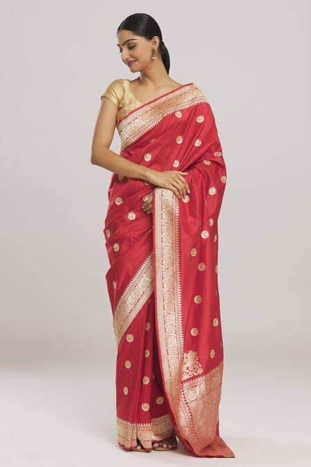 Buy_Mint N Oranges_Red Silk Handwoven Chand Buta Pure Banarasi Saree With Running Blouse Piece_Online_at_Aza_Fashions