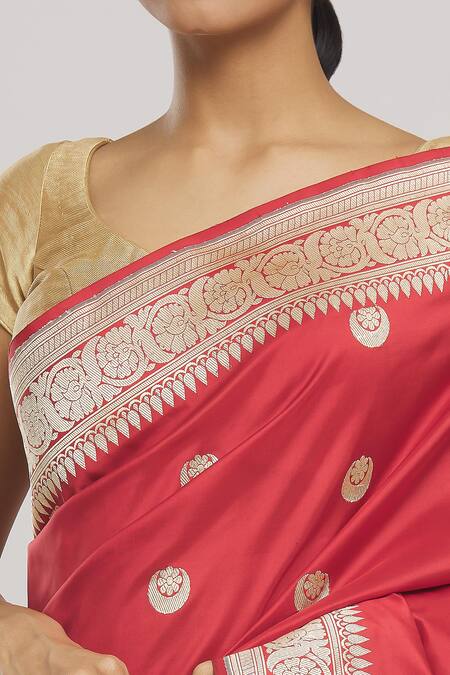 Shop_Mint N Oranges_Red Silk Handwoven Chand Buta Pure Banarasi Saree With Running Blouse Piece_Online_at_Aza_Fashions