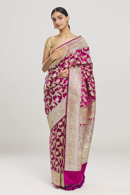 Mint N Oranges_Ambrosia Jaal Handwoven Pure Banarasi Saree With Unstitched Blouse Fabric _Online_at_Aza_Fashions