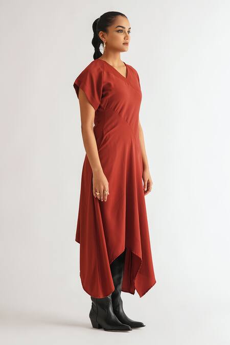 Buy_A Line Store_Red Moss Crepe Plain V Neck Hourglass Asymmetric Dress _Online_at_Aza_Fashions