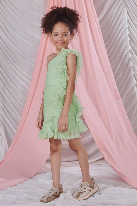 Buy_Littleens_Green Cotton, Organza Ruffles Giulia Seersucker Textured One Shoulder Dress _Online_at_Aza_Fashions