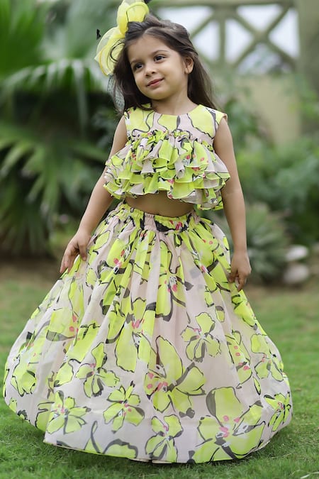 Sadabahar girls ethnic wear choli/ top and tiered lehenga skirt coord in  pastel green handwoven cotton silk – Totdot