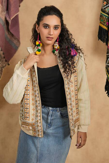 Shop_Nyaro_White Cotton, Lurex Embroidery High Neck Geometric Jacket _Online_at_Aza_Fashions