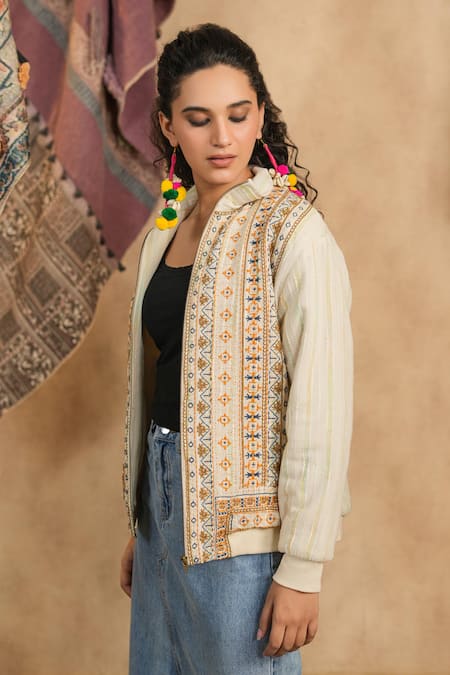 Nyaro_White Cotton, Lurex Embroidery High Neck Geometric Jacket _at_Aza_Fashions