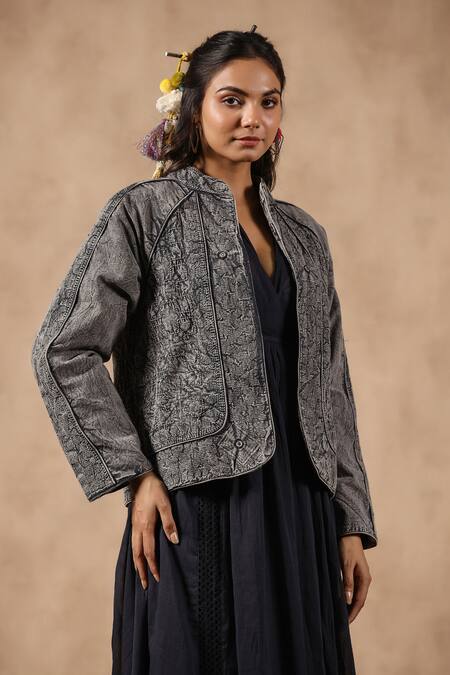 Shop_NYARO_Grey Mirrors, Embroidery Mandarin Collar Thread Work Jacket 