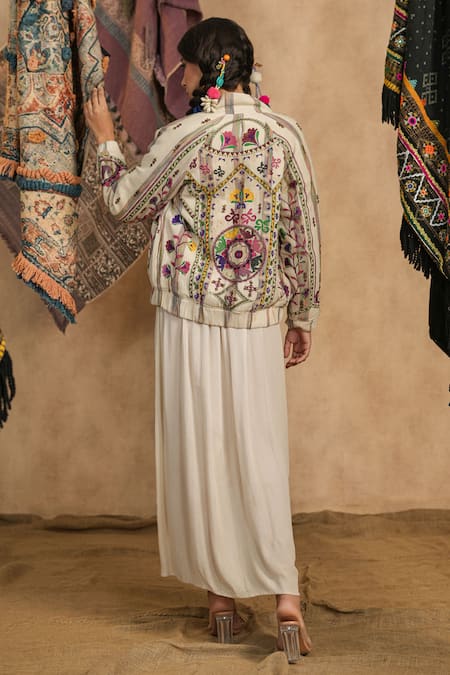 Shop_Nyaro_Cream Cotton Embroidery Collared Floral Jacket _at_Aza_Fashions