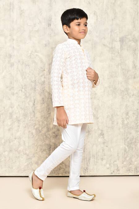 Petite Pomme_Pink Cotton Embroidery Amaryllis Thread Kurta Set _at_Aza_Fashions