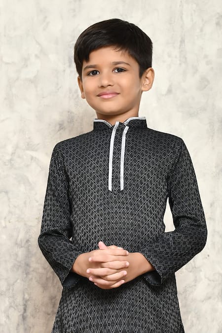 Shop_Petite Pomme_Black Jacquard, Cotton Embroidery Geometric Pattern Kurta Set _Online_at_Aza_Fashions