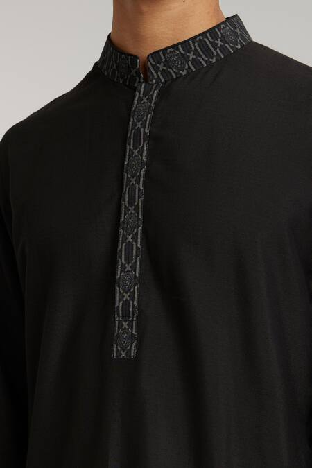 Buy_Bubber Couture_Black Cotton, Silk Alexio Collar Printed Kurta And Pant Set _Online_at_Aza_Fashions