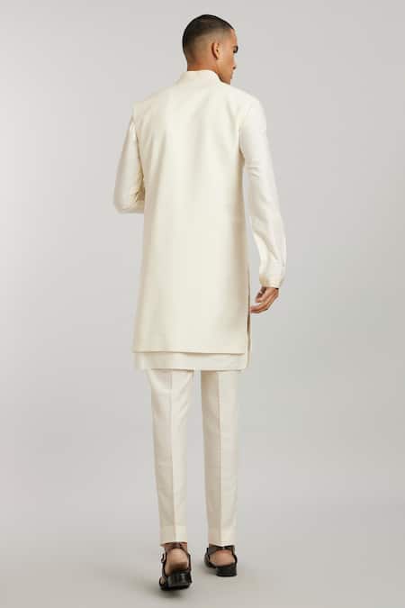 Bubber Couture Aurelio Collar Embroidered Sherwani 