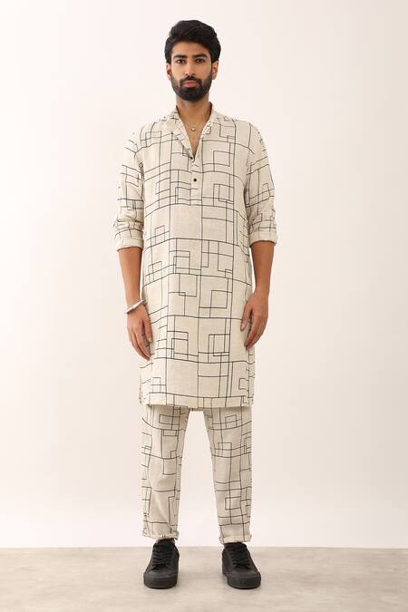Buy_Son Of A Noble Snob_Ivory 100% Linen Print Tartan Pranav Checks Kurta Set _Online_at_Aza_Fashions