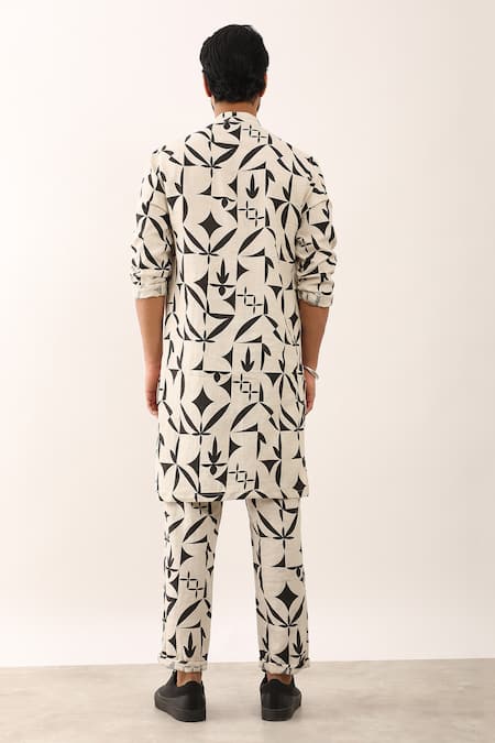 Shop Son Of A Noble Snob Ivory 100% Linen Print Fleur Stencil Krish Kurta Set at Aza Fashions Shop_Son Of A Noble Snob_Ivory 100% Linen Print Fleur Stencil Krish Kurta Set _at_Aza_Fashions