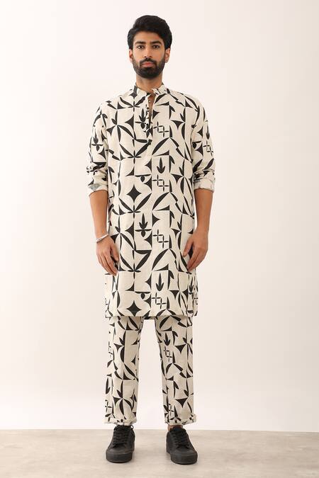 Buy Son Of A Noble Snob Ivory 100% Linen Print Fleur Stencil Krish Kurta Set Online at Aza Fashions Buy_Son Of A Noble Snob_Ivory 100% Linen Print Fleur Stencil Krish Kurta Set _Online_at_Aza_Fashions