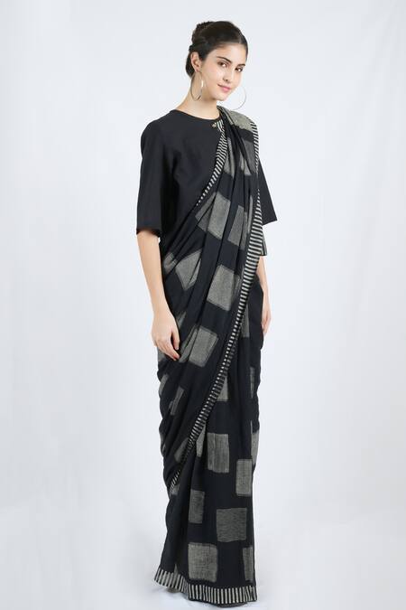 Banana Labs_Black Cotton Round Neck Space Box Print Saree With Crop Top _at_Aza_Fashions