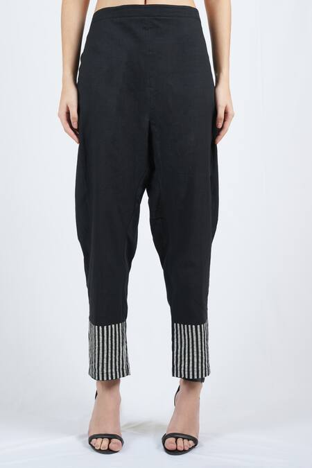 Banana Labs_Black Cotton Round Neck Box Hand Block Print Kurta Set _Online_at_Aza_Fashions