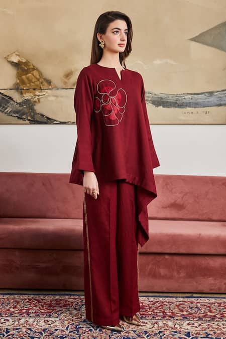 Pozruh By Aiman Maroon Wool Embroidery Split V-neck Saffrom Hand Long Top With Trouser at Aza Fashions Pozruh By Aiman_Maroon Wool Embroidery Split V-neck Saffrom Hand Long Top With Trouser _at_Aza_Fashions