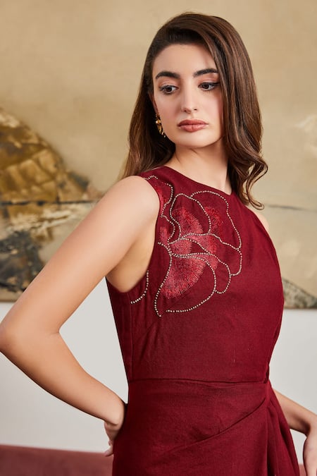 Buy POZRUH Maroon Wool Embroidery Round Neck Darsa Placement Dress Online at Aza Fashions Buy_POZRUH_Maroon Wool Embroidery Round Neck Darsa Placement Dress_Online_at_Aza_Fashions