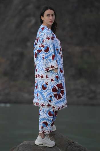 Shop_RAAS LIFE_White Cotton Embroidery Dadam Suzani Trouser _Online_at_Aza_Fashions