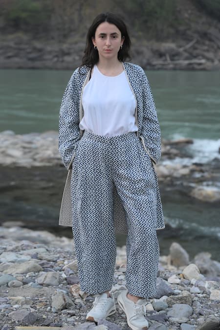 RAAS LIFE_White Cotton Embroidery Open Neck Neelima Ben Block Print Jacket _at_Aza_Fashions