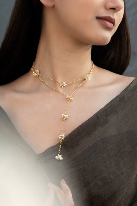 Do Taara_Gold Plated Shell Pearl Embellished Chain Pendant Necklace _Online_at_Aza_Fashions