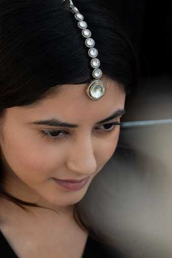 Shop_Do Taara_Green Natural Stone Pendant Necklace _Online_at_Aza_Fashions