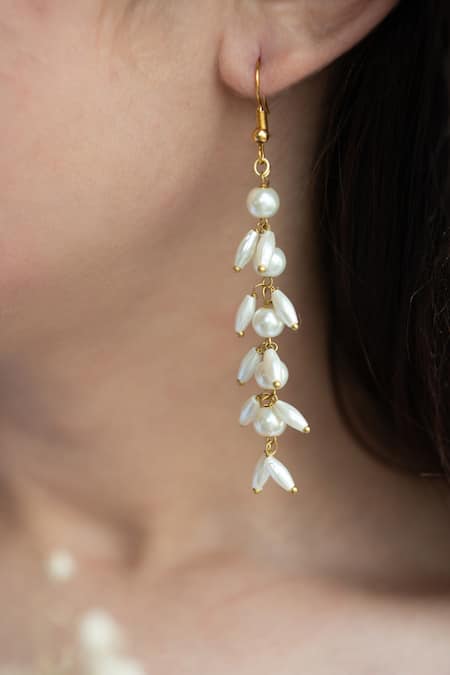 Do Taara White Pearls Celeste Drop Dangler Earrings Online at Aza Fashions Do Taara_White Pearls Celeste Drop Dangler Earrings _Online_at_Aza_Fashions