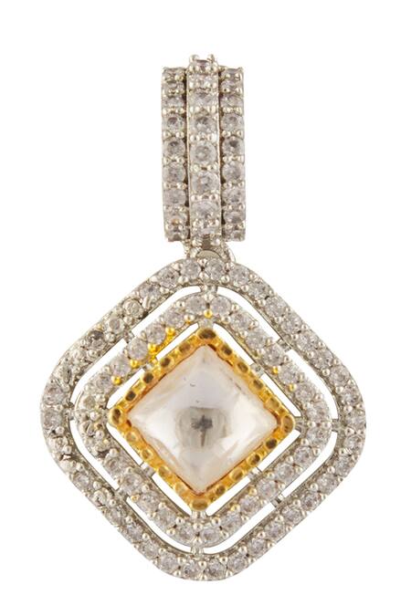 Buy Vivinia By Vidhi Mehra White Pearls, Zari Zircon Diamond Earrings Online at Aza Fashions Buy_Vivinia By Vidhi Mehra_White Pearls, Zari Zircon Diamond Earrings _Online_at_Aza_Fashions