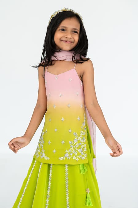 Buy_EASE_Pink Satin, Viscose, Organza Embroidery Ombre Butti Kurta Lehenga Set _Online_at_Aza_Fashions