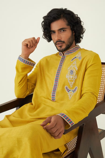 Buy_Roohbyridhimaa_Yellow Viscose, Silk Embroidery Ayaan Kurta Set 