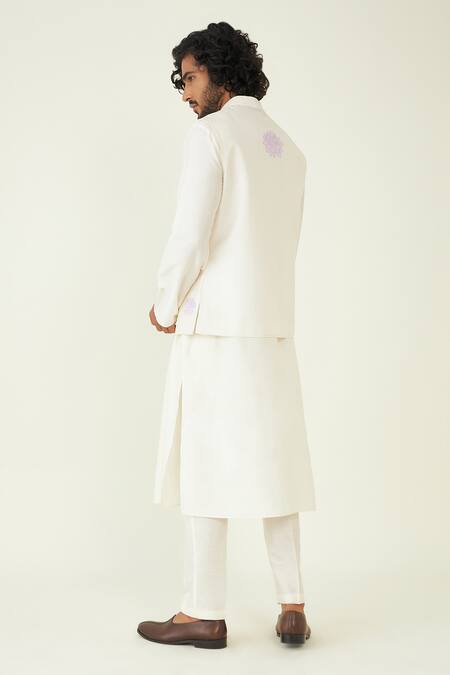 Shop Roohbyridhimaa Ivory Chanderi Silk Embroidery Pastel Resham Bundi at Aza Fashions Shop_Roohbyridhimaa_Ivory Chanderi Silk Embroidery Pastel Resham Bundi _at_Aza_Fashions