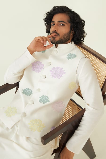 Buy Roohbyridhimaa Ivory Chanderi Silk Embroidery Pastel Resham Bundi Buy_Roohbyridhimaa_Ivory Chanderi Silk Embroidery Pastel Resham Bundi