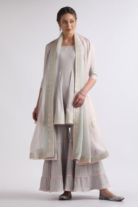 Roohbyridhimaa Gray Cotton, Silk Organza Lace, Gota Patti Embroidered Ash Grey Anarkali Set 