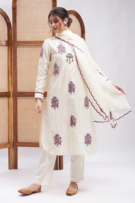 Buy Roohbyridhimaa Off White Silk, Cotton, Organza Embroidery Mandarin Sarang Resham Kurta Set Online at Aza Fashions Buy_Roohbyridhimaa_Off White Silk, Cotton, Organza Embroidery Mandarin Sarang Resham Kurta Set _Online_at_Aza_Fashions