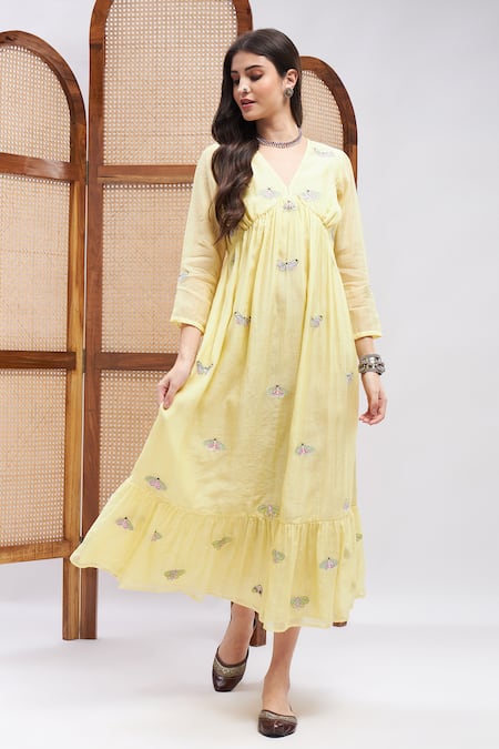 RoohbyRidhimaa Shabab Butterfly Embroidered Dress 