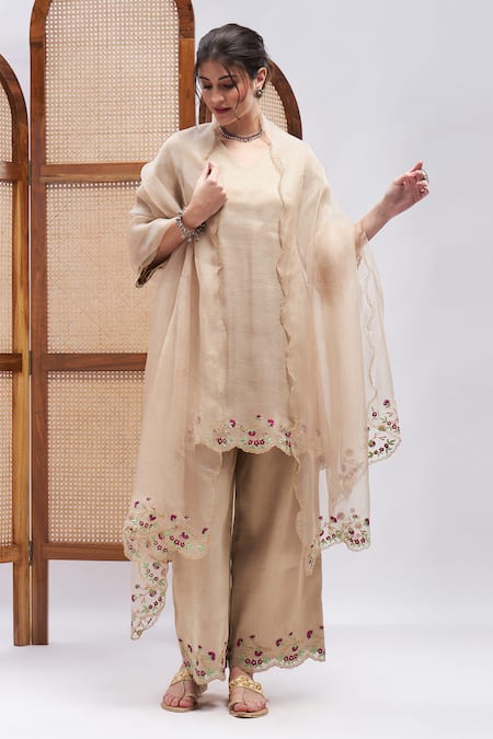 RoohbyRidhimaa Gold Pure Silk Chanderi Embroidered Resham And Zari Work Sharar Border Kurta Set 